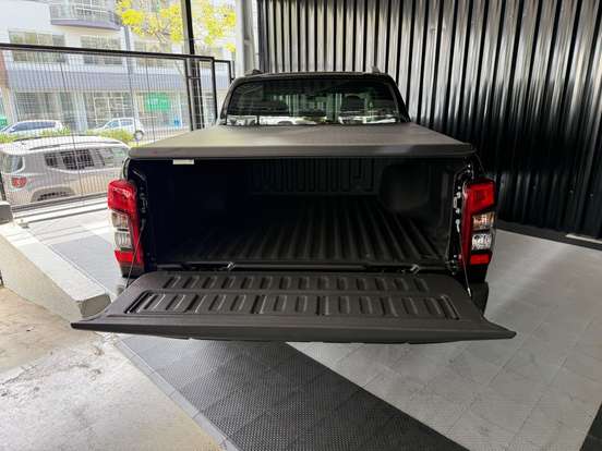 MITSUBISHI-TRITON-2024
