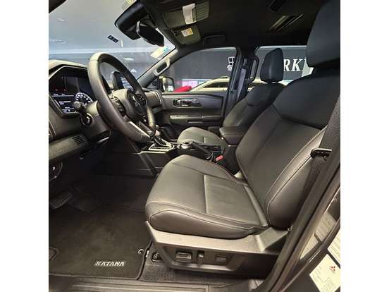 MITSUBISHI-TRITON-2025