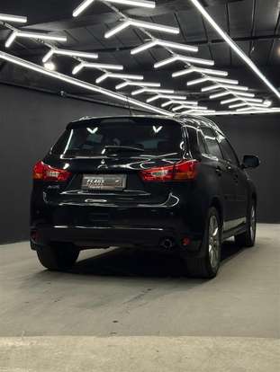 MITSUBISHI-ASX-2017