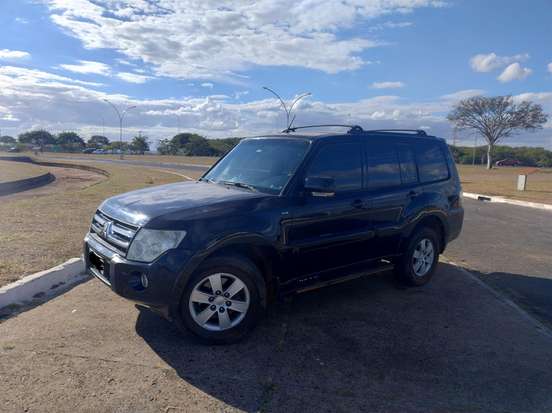 MITSUBISHI-PAJERO-2007