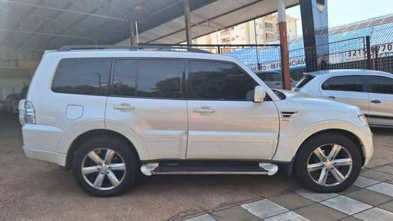MITSUBISHI-PAJERO FULL-3.2 HPE 4X4 16V TURBO INTERCOOLER DIESEL 4P AUTOMÁTICO MITSUBISHI-PAJERO FULL-2014
