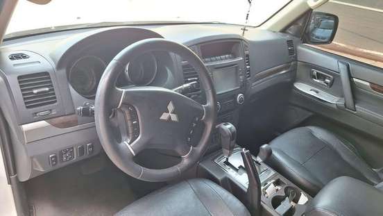 MITSUBISHI-PAJERO FULL-3.2 HPE 4X4 16V TURBO INTERCOOLER DIESEL 4P AUTOMÁTICO MITSUBISHI-PAJERO FULL-2014