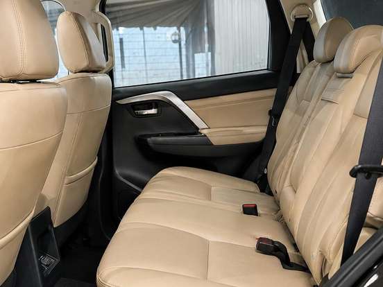 MITSUBISHI-PAJERO SPORT-2.4 16V MIVEC TURBO DIESEL HPE-S AWD AUTOMÁTICO MITSUBISHI-PAJERO SPORT-2021