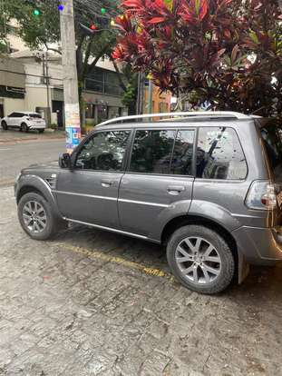 MITSUBISHI-PAJERO TR4-2012