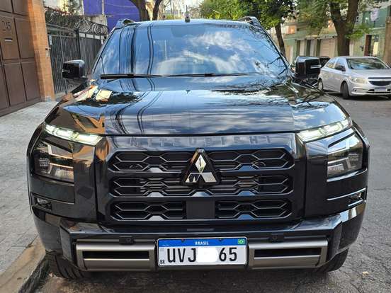 MITSUBISHI-TRITON-2.4 BITURBO DIESEL CD KATANA 4X4 AUTOMÁTICO MITSUBISHI-TRITON-2026