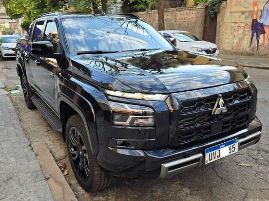 MITSUBISHI-TRITON-2026