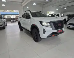 NISSAN FRONTIER 2.3 16V TURBO DIESEL PRO4X CD 4X4 AUTOMÁTICO NISSAN FRONTIER 2.3 16V TURBO DIESEL PRO4X CD 4X4 AUTOMÁTICO