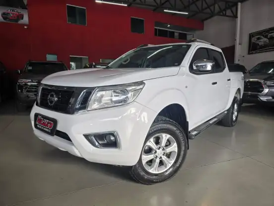 NISSAN-FRONTIER-2017