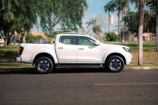 NISSAN-FRONTIER-2.3 16V TURBO DIESEL PLATINUM CD 4X4 AUTOMÁTICO NISSAN-FRONTIER-2023