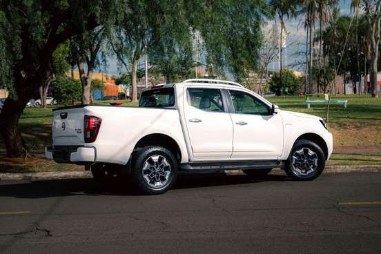 NISSAN-FRONTIER-2023