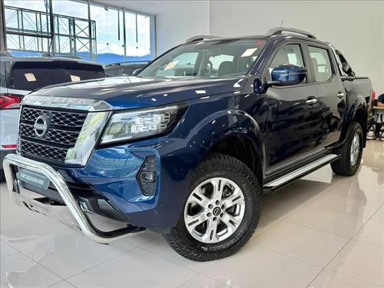 NISSAN FRONTIER 2.3 16V TURBO DIESEL SE CD 4X4 AUTOMÁTICO
