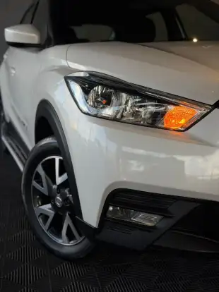 NISSAN-KICKS-2020