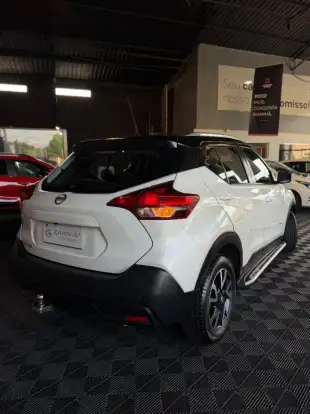 NISSAN-KICKS-2020