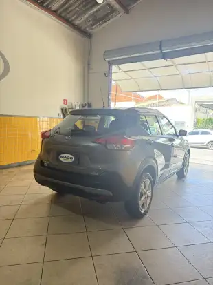 NISSAN-KICKS-2017