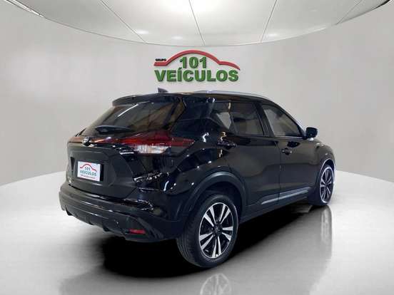 NISSAN-KICKS-2024