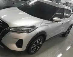 NISSAN KICKS 1.6 16V FLEXSTART EXCLUSIVE XTRONIC NISSAN KICKS 1.6 16V FLEXSTART EXCLUSIVE XTRONIC
