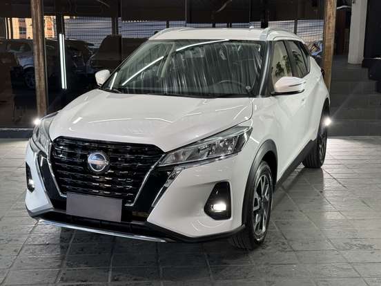 NISSAN-KICKS-2023