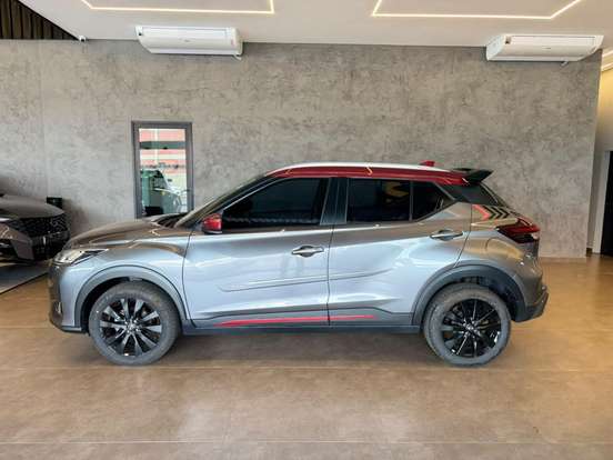 NISSAN-KICKS-2022
