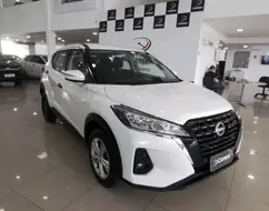 NISSAN KICKS PLAY 1.6 16V FLEXSTART ACTIVE PLUS XTRONIC NISSAN KICKS PLAY 1.6 16V FLEXSTART ACTIVE PLUS XTRONIC