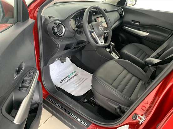 NISSAN-KICKS PLAY-2025