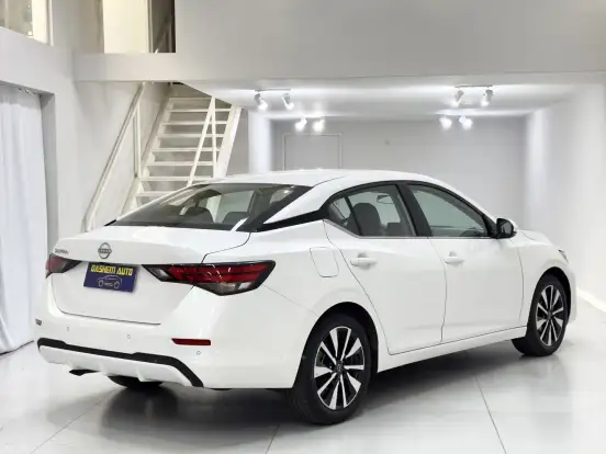 NISSAN-SENTRA-2025