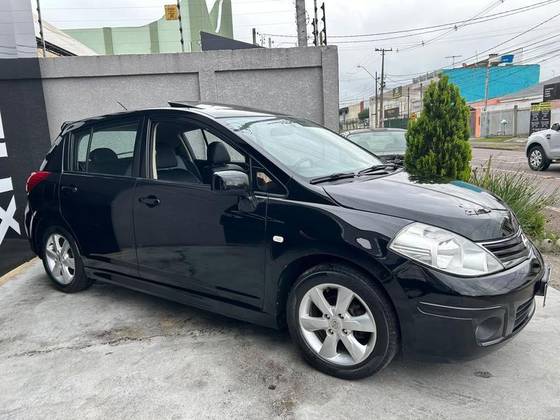 NISSAN TIIDA 1.8 SL 16V FLEX 4P AUTOMÁTICO