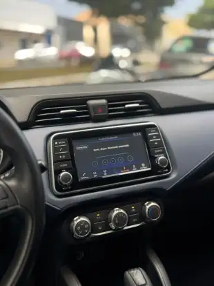 NISSAN-VERSA-2023