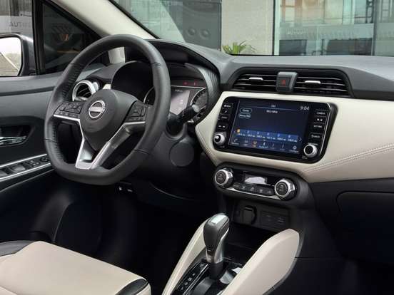 NISSAN-VERSA-2024