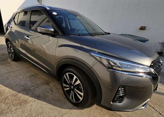 NISSAN-KICKS-2022