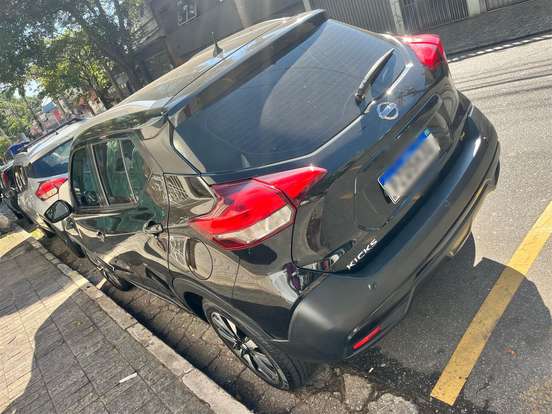 NISSAN-KICKS-2017