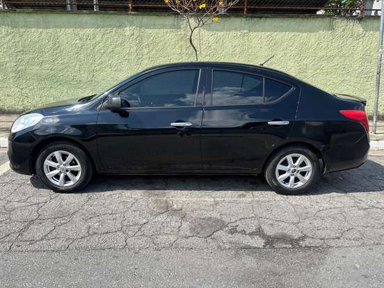 NISSAN-VERSA-1.6 16V FLEX SL 4P MANUAL NISSAN-VERSA-2014