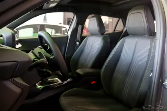PEUGEOT-2008-2026