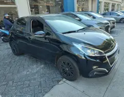 PEUGEOT 208 1.2 ALLURE 12V FLEX 4P MANUAL PEUGEOT 208 1.2 ALLURE 12V FLEX 4P MANUAL
