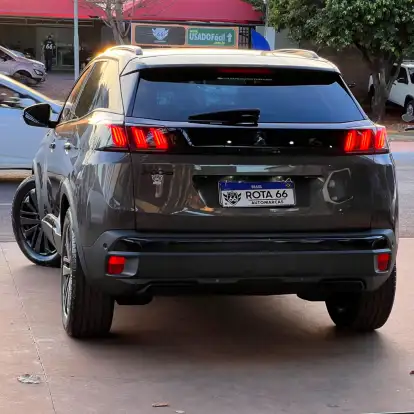 PEUGEOT-3008-2022