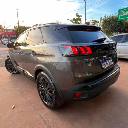 PEUGEOT-3008-2022