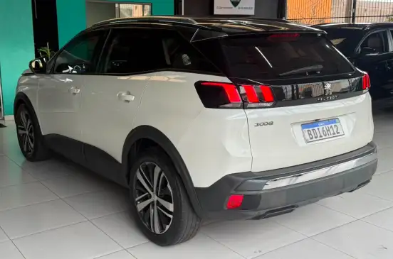 PEUGEOT-3008-2019
