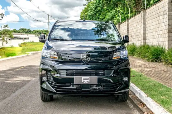 PEUGEOT-EXPERT-2025