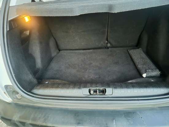 PEUGEOT-2008-1.6 16V FLEX GRIFFE 4P AUTOMÁTICO PEUGEOT-2008-2015