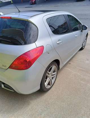 PEUGEOT-308-2015