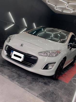 PEUGEOT 308 2.0 ALLURE 16V FLEX 4P AUTOMÁTICO