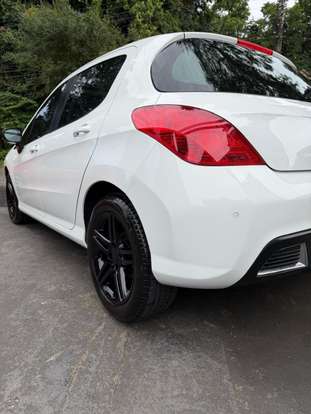 PEUGEOT-308-2014