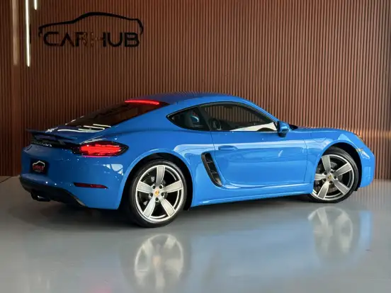 PORSCHE-718-2023