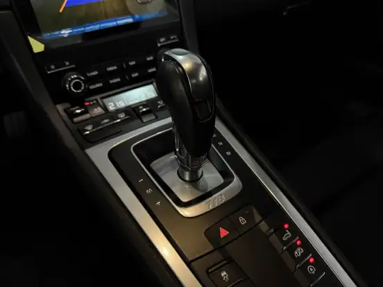 PORSCHE-718-2023