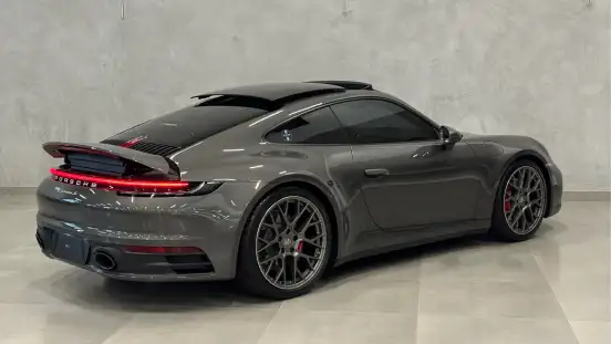 PORSCHE-911-2024