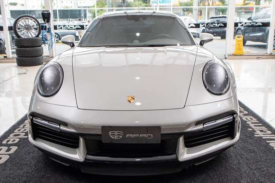 PORSCHE-911-2023