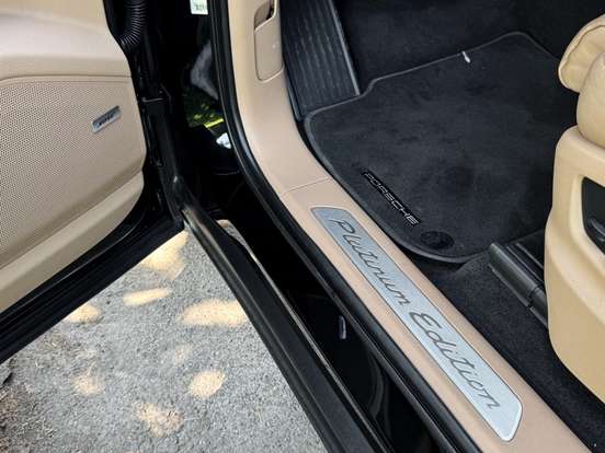 PORSCHE-CAYENNE-3.0 V6 E-HYBRID COUPÉ PLATINUM EDITION AWD TIPTRONIC S PORSCHE-CAYENNE-2023