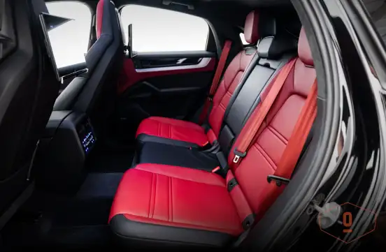 PORSCHE-CAYENNE-2024