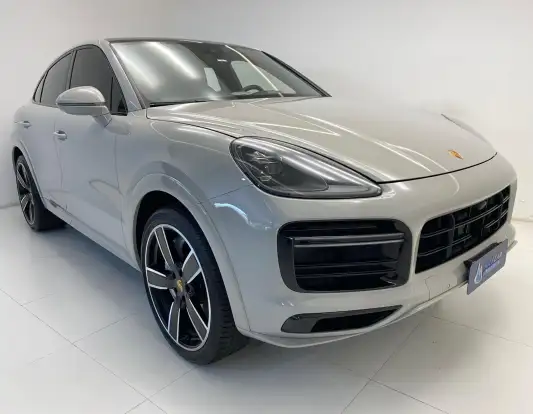 PORSCHE-CAYENNE-2022