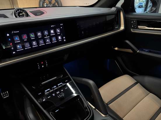 PORSCHE-CAYENNE-2024