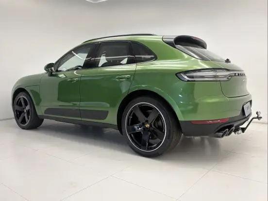 PORSCHE-MACAN-2021